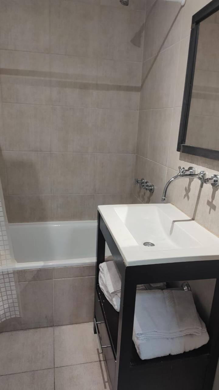 Full Amenities Canitas